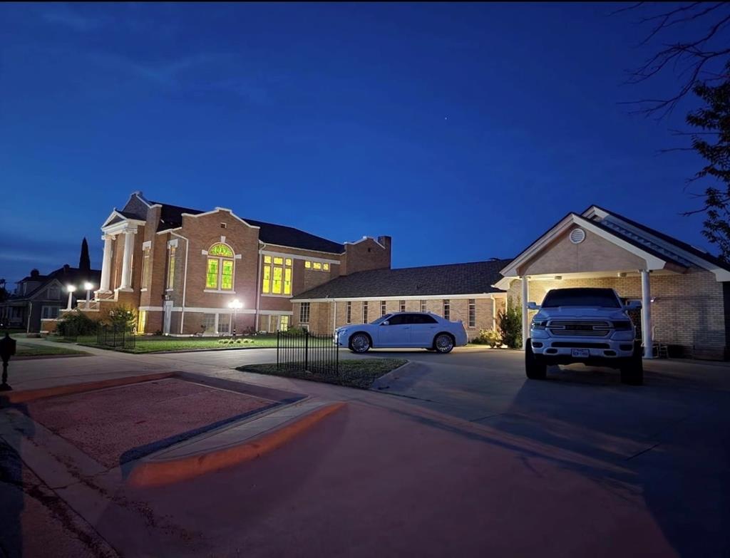 Listing Photo 50085142